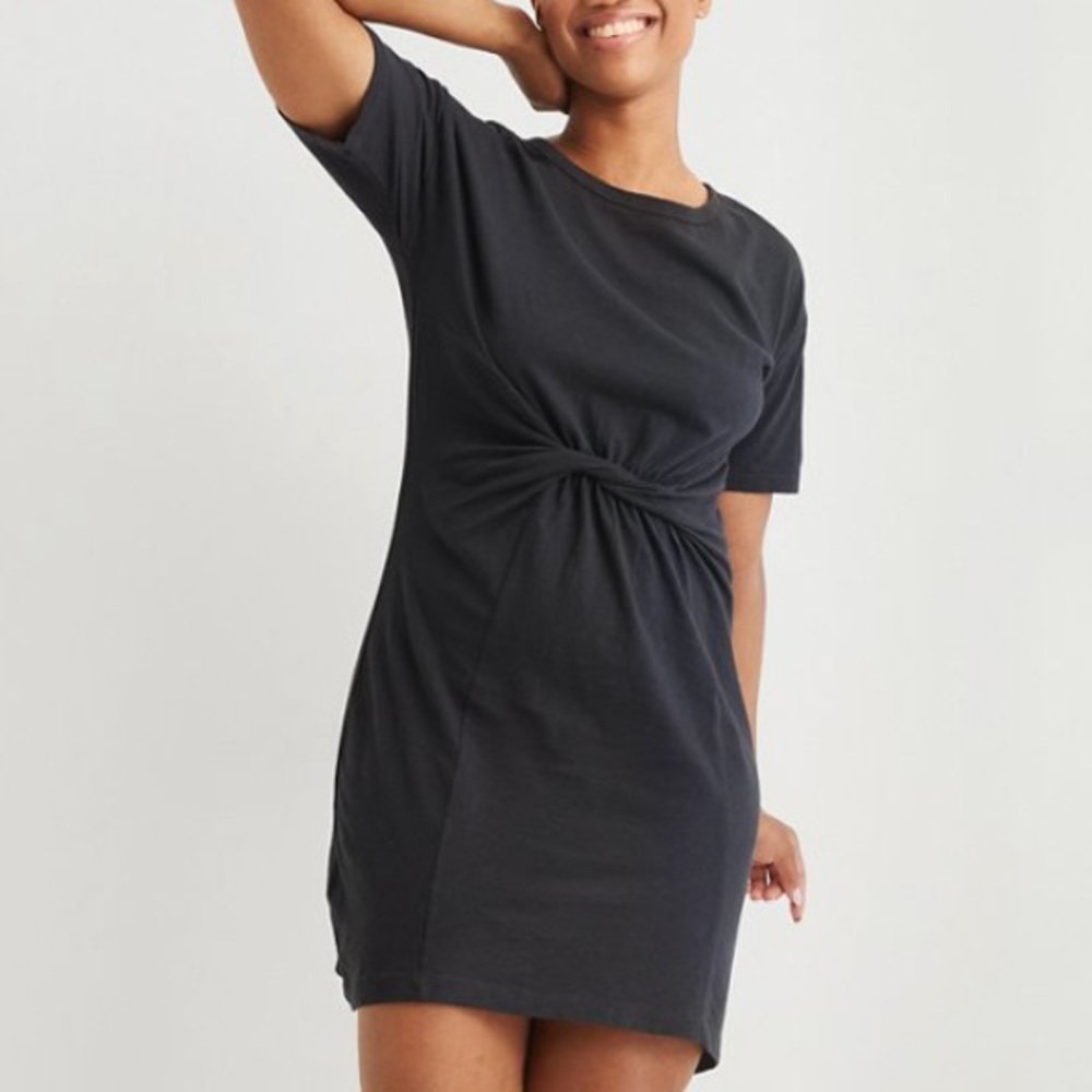 ✨Aerie Knot Front T-Shirt Dress✨